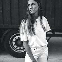 Vazva summer 2019. Un progetto di Fotografia artistica, Fotografia di moda e Fotografia all'aperto di Andrea Sánchez Souto - 23.03.2020