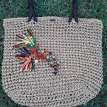 Mi Proyecto del curso: Bordado y personalización de accesorios . Un projet de DIY de Alicia Cruz - 23.03.2020