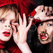 Fashion editorial NO SUGAR published online in FGUK magazine. Un projet de Créativité, Photographie artistique , et Photographie de mode de Julieta Piacenza Vanderhoeven - 24.03.2020
