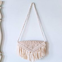 BOLSO. Un progetto di Creatività di Luz Elena Villalobos - 25.03.2020