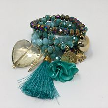Carla Téllez Accesorios de Moda. Un proyecto de Diseño de jo y as de Carla Paulina Téllez Frausto - 26.03.2020