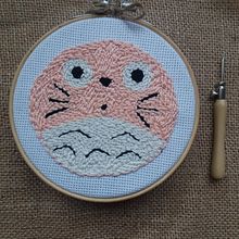 My little Totoro. Un proyecto de Bordado de Alicia Alcaraz Vivancos - 29.03.2020