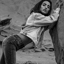 Powergirl. Outdoor Photograph project by Jesahel Santander - 03.31.2020