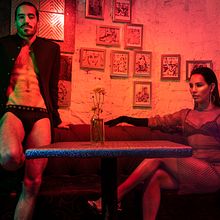 NOCHE / HOTEL. Un proyecto de Fotografía artística, Fotografía de retrato e Iluminación fotográfica de Israel Pérez Raymundo - 01.04.2020