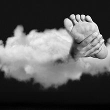 Suspend Beasts. Un progetto di Fotografia digitale e Postproduzione fotografica di Natércia Lameiro - 01.04.2020