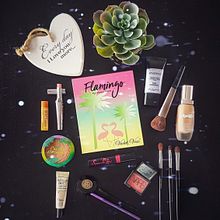 Proyecto flatlay para ig. Photograph, Mobile Photograph, Instagram Photograph & Instagram project by Laura Serrano - 04.01.2020