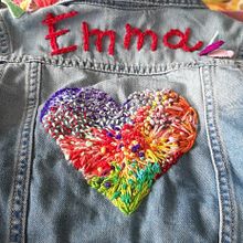 Mi Proyecto del curso: Bordado y personalización de accesorios . Un progetto di Bozzetti di Cristi Bega - 02.04.2020