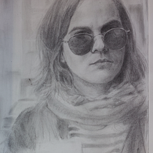 De cuando salíamos a la calle.. Pencil Drawing, Portrait Drawing, and Realistic Drawing project by paula_cortizo - 04.05.2020