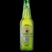 Mi Proyecto del curso: Fotografía de objetos brillantes y esquemas de iluminación. Photograph, Studio Photograph, Product Photograph, Digital Photograph, Food Photograph, Commercial Photograph, and Photographic Lighting project by Federico Agripa Viera - 04.05.2020