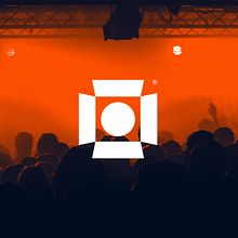 The Concert Box. Un proyecto de Br, ing e Identidad, Diseño de logotipos y Diseño gráfico de Artídoto Estudio - 06.04.2020