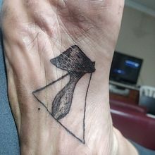 My project in Tattoo for Beginners course. Un progetto di Design di tatuaggi di Nadav Birenboim - 06.04.2020