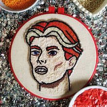 Bowie. Embroider, and Creativit project by Camila Rubio Erazo - 06.03.2020