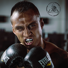Digital RETOUCH. Photograph, Commercial Photograph, and Advertising project by Sal Rom - 04.07.2020