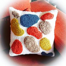 Bordado XL aguja magica. Un proyecto de Artesanía, Bordado y Costura de Loli Caneda Marquez - 11.04.2020