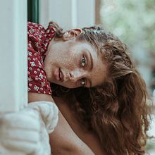 Victoria. Portrait Photograph project by Maria Canamasas - 04.01.2018