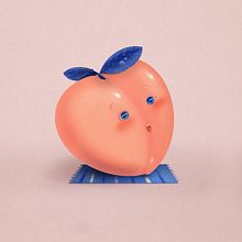 Giant Peach. Digital Illustration project by giuliaprina96 - 04.19.2020