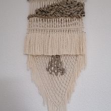 Mi Proyecto del curso: Introducción al macramé: creación de un tapiz decorativo. Un proyecto de Creatividad, Diseño, Diseño de producto, Macramé y Tejido de Andrea Carolina Zambrano Herrera - 19.04.2020