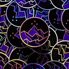 Proyecto ilustración para sticker holográfica. Un projet de Dessin artistique, Conception d'éclairage, Photographie , et Photographie artistique de Marta Barea Rodríguez - 23.04.2020
