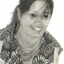 Dibuje a mi amiga una amiga de la secundaria. Pencil Drawing project by Yoyos 360 - 04.25.2020