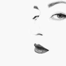 Vogue issue cover Ein Projekt aus dem Bereich Fotografie, Modefotografie, Porträtfotografie, Artistische Fotografie und Werbefotografie von Paz Colazo - 25.04.2020