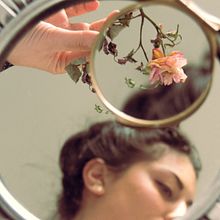 Reflejos. Un proyecto de Composición fotográfica, Fotografía, Fotografía artística, Fotografía de retrato y Fotografía digital de Paz Colazo - 25.04.2020