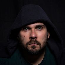 Fotografía de estudio: Mirada . Photograph, Studio Photograph, Portrait Photograph, and Digital Photograph project by Daniel Ruiz - 04.27.2020