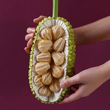 Cempedak fruit . Un progetto di Product design, Scultura e Fotografia pubblicitaria di Diana Beltran Herrera - 02.05.2020