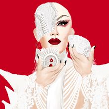 Sasha Velour  Ein Projekt aus dem Bereich Design, Traditionelle Illustration, Kino, Video und TV, Kunstleitung, Design von Garderoben, Grafikdesign, Schmuckdesign, Kreativität, Zeichnung, Modedesign, Digitale Illustration, Concept Art, Nähen, Porträtzeichnung, Realistische Zeichnung, Artistische Zeichnung, Fotografische Komposition, Digitale Zeichnung und Digitale Malerei von David Gómez Fatela - 04.05.2020