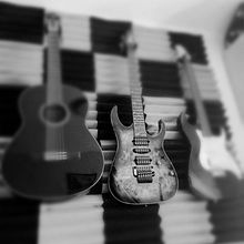 Sueños de guitarrista. Mobile Photograph project by Mario Corral Blasco - 05.05.2020