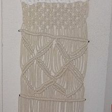 Mi Proyecto del curso: Macramé: nudos básicos y complejos . Un proyecto de Macramé de Almudena Martin Sánchez - 07.05.2020