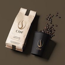 Logo Desgin Coffee CRM®. Un projet de Br, ing et identité , et Création de logos de Danilo RIBEIRO - 05.01.2020