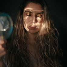 Quarantine Project: Retrato fotográfico intimista. Fotografia, Fotografia artística, Fotografia de retrato, e Retoque fotográfico projeto de Jacov Corrales - 10.05.2020