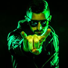 Mi Proyecto del curso: Introducción a la iluminación fotográfica con flash de mano. Un proyecto de Fotografía de estudio de romero.roberto21 - 10.05.2020