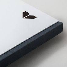 Alegato al tiempo libre. Un proyecto de Br, ing e Identidad, Diseño editorial y Packaging de Plácida - 10.05.2020