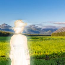 Espacio Sagrado. Un proyecto de Fotografía artística, Fotografía digital, Iluminación fotográfica e Ilustración tradicional de Nadine - 20.05.2020