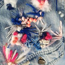 Mi Proyecto del curso: Bordado y personalización de accesorios . Un proyecto de Bordado de Nadia Huppi - 20.05.2020