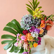 Arreglos de la casa. Product Design project by ORA The Floral Agency - 02.10.2018