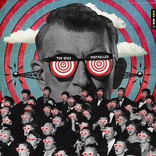 𝐑𝐞𝐚𝐝𝐢𝐧𝐠... 🌀. Un progetto di Direzione artistica, Graphic design e Pubblicità di Dani Geek - 26.05.2020