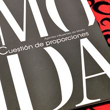 Cuestión de Proporciones . Un proyecto de Composición fotográfica, Diseño de moda, Diseño editorial, Diseño tipográfico y Fotografía de Juan Camilo Barón Robayo - 27.05.2014