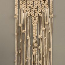 Mi Proyecto del curso: Macramé: nudos básicos y complejos . Un proyecto de Macramé de Maria Jose Gutierrez - 31.05.2020