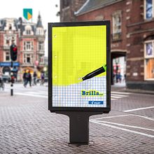 Práctica académica: acción publicitaria de marquesina a doble cara. Advertising, Art Direction, Creativit, and Poster Design project by Guillermo Liddy Riera - 12.04.2015
