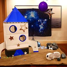 Decoración handmade para evento infantil. Temática espacio exterior.. Un projet de Décoration, Scénographie , et Événements de Marina Porras - 25.12.2019