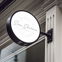 Identidad corporativa Sara Santana. Un proyecto de Diseño gráfico de Laura de la Puente - 05.04.2020