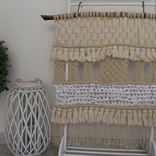 Mi Proyecto del curso: Introducción al macramé: creación de un tapiz decorativo. Macramé project by Carolina Velandia - 11.20.2020