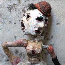 Le Cricot, stop motion puppet. Een project van Stop-motion, Animatie, Craft,  Beeldende kunst, Film, video en televisie,  Artistieke tekening, Ontwerp van personages, Beeldhouwwerk, Traditionele illustratie, Schilderij, Stor y board van cristina dezi - 09.06.2020