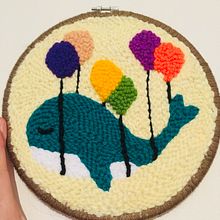 Ballena y globos! . Un progetto di Ricamo di kariduff - 14.06.2020