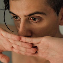Adrián (muestra). Fine-Art Photograph, Fashion Photograph, and Portrait Photograph project by Marina Montes Ortiz. - 06.16.2019