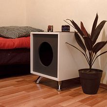 Buros y cama para mis gatos. Een project van Houtbewerking van Arturo Paredes - 18.06.2020