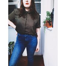 _camisaCUATRO. Un proyecto de Costura, Diseño de moda y DIY de Rocío Eme - 21.06.2020