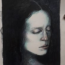 My project in Chiaroscuro Creative Portrait with Pencils course. Artistic Drawing, Traditional illustration, Pencil Drawing, and Portrait Drawing project by Giulia Pianigiani - 06.25.2020
